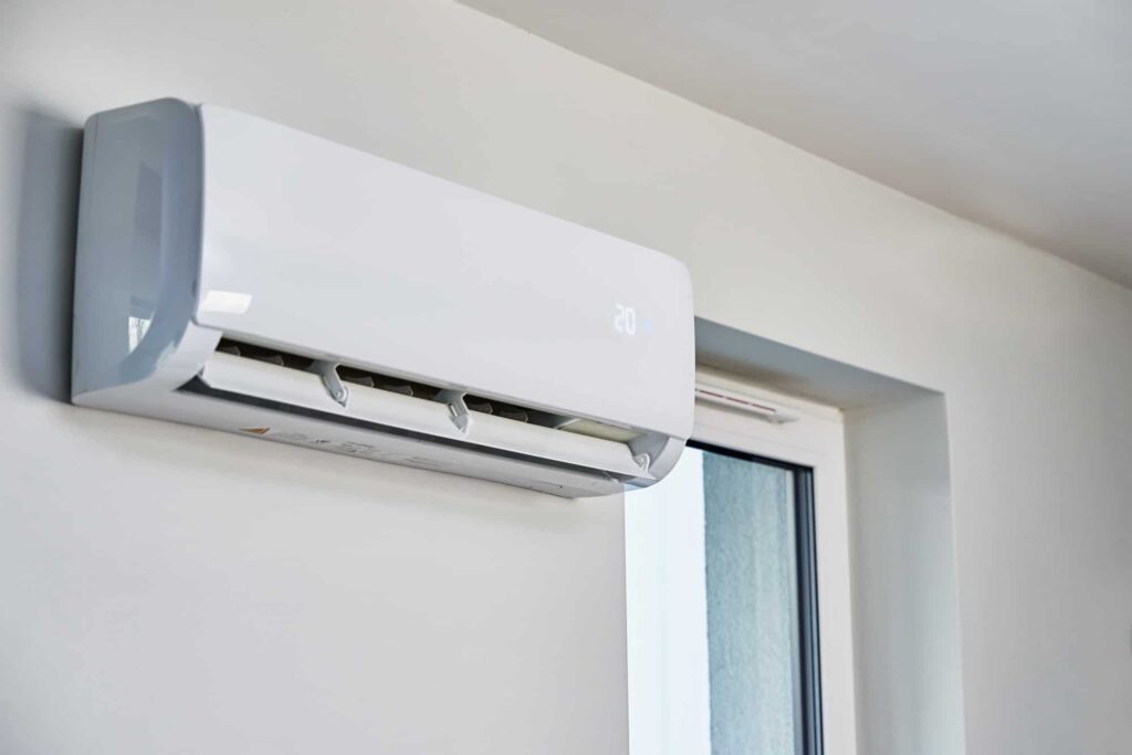 air-conditioner-hanging-on-the-wall-close-up